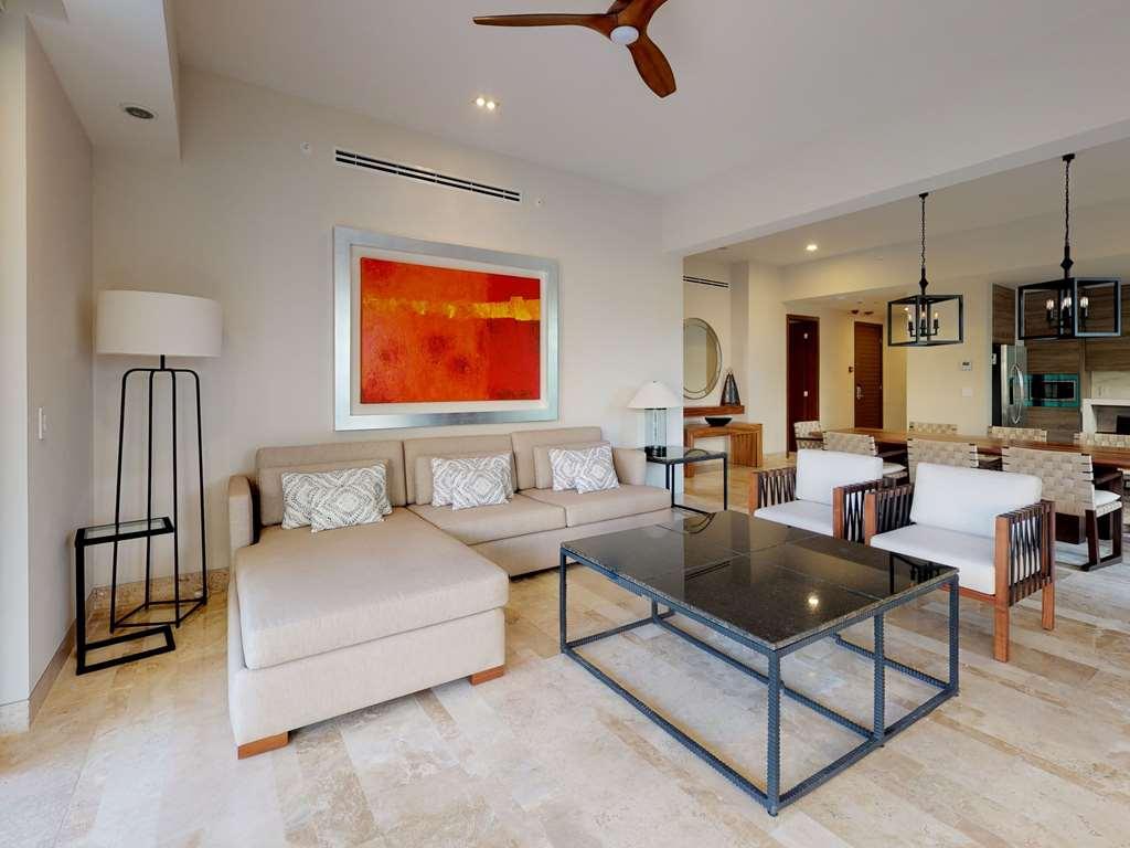 Fairmont Heritage Place Mayakoba El Marlyn Azul Room photo