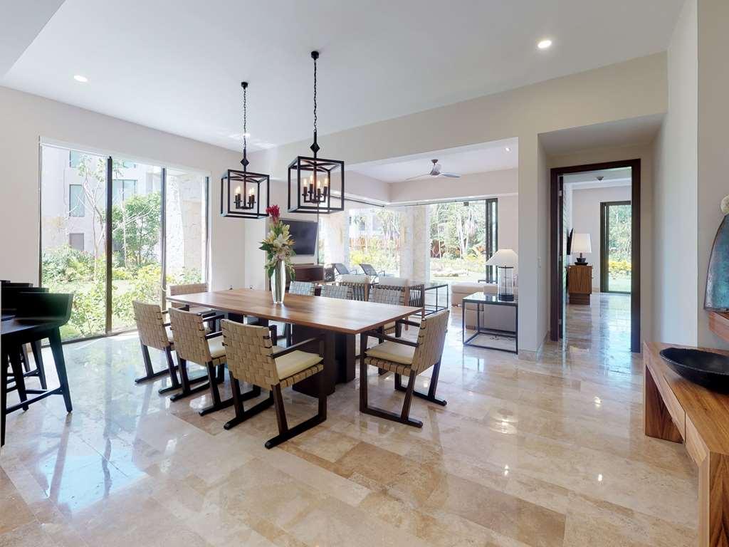 Fairmont Heritage Place Mayakoba El Marlyn Azul Room photo